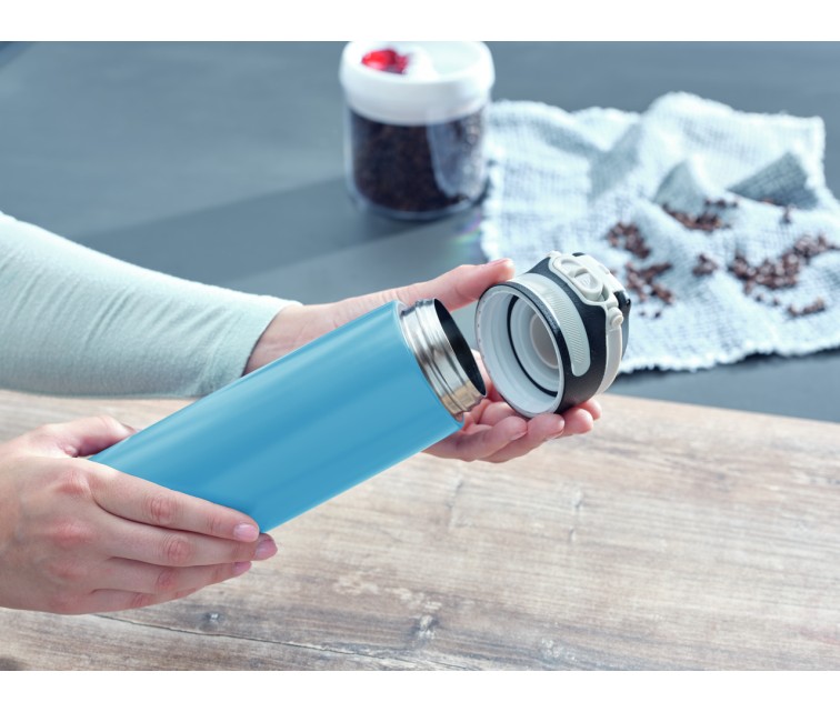 LEIFHEIT Thermos Flip 600ml light blue